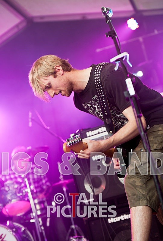 Breaking the Silence-148 - BREAKING THE SILENCE