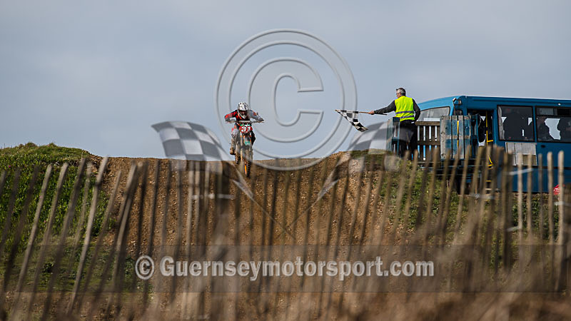 Moto-X_17-02-2-18-40 - MOTO-X_17-02-2018