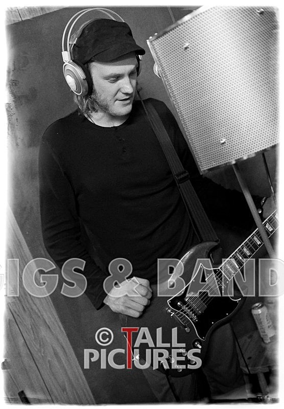 Teaspoonriverneck Studio Session-18_BW - TEASPOONRIVERNECK