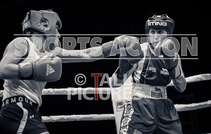 BOUT 6- Emma Martin v Stephanie Adlington-46 - BOUT 6: Emma Martin v Stephanie Adlington