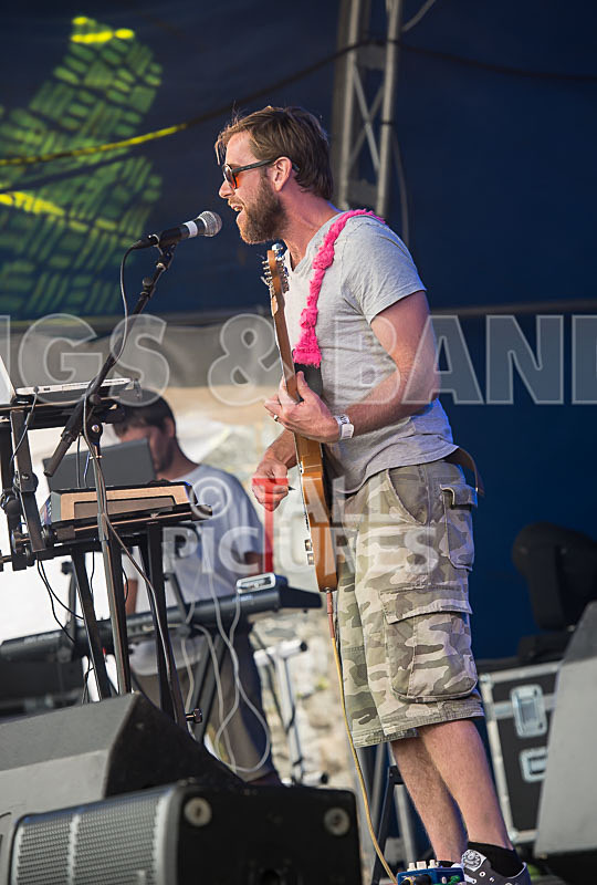 The Devil The Deep-9 - THE DEVIL AND THE DEEP