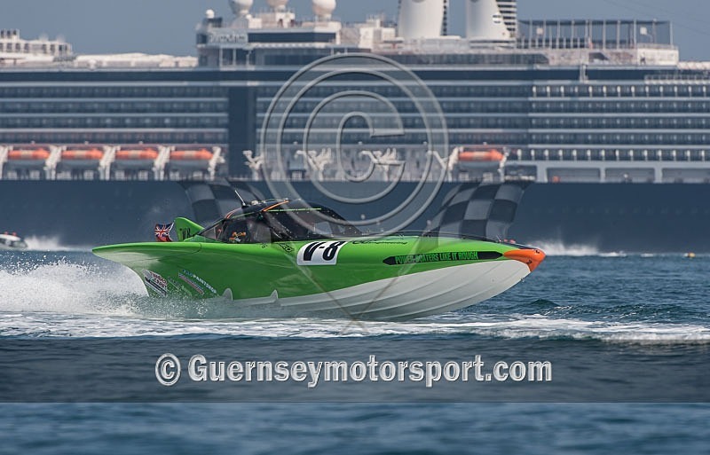 Powerboats_2013_Race-3-5 - RACE-3 LOWER HEADS