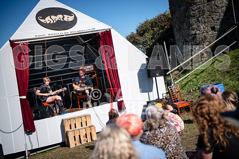 Ellliott Grace-2 - ELLIOTT & GRACE