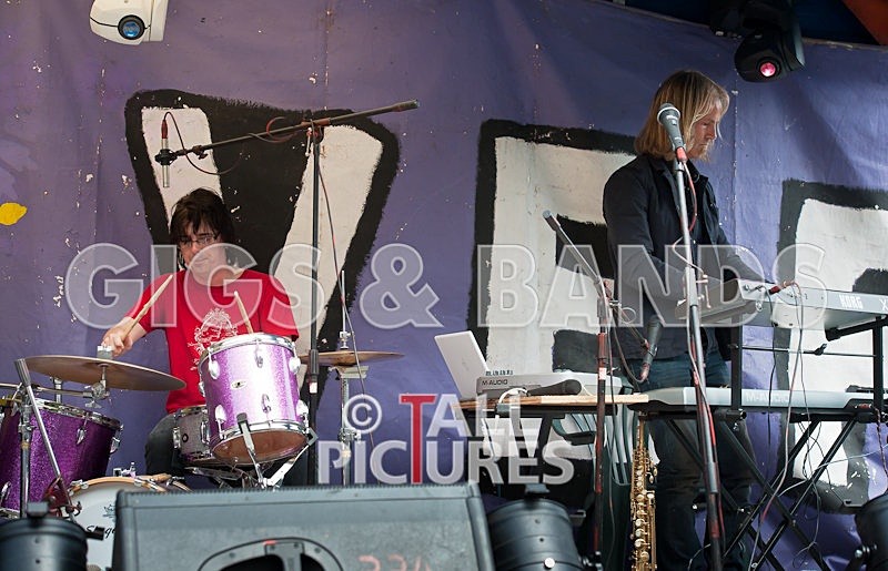 VEF Beach Life 2011-9 - BEACH LIFE 2011