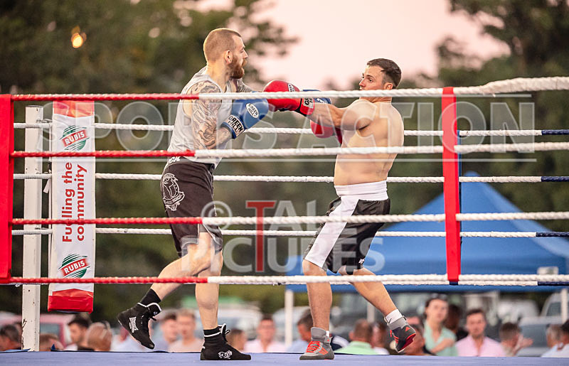 BOUT-14- Johan Pols v Ruslan Roz Gogercaks-41 - BOUT-14: Johan Pols v Ruslan 'Roz' Gogercaks