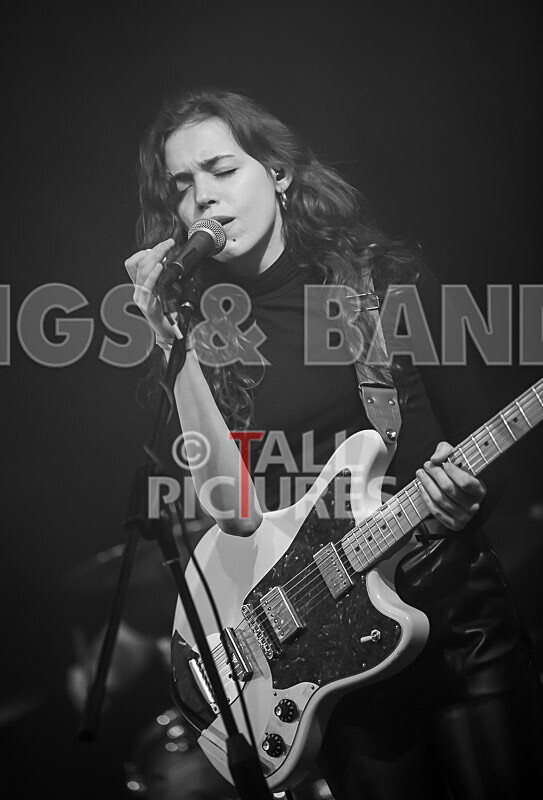 Beach Riot-93 - BEACH RIOT