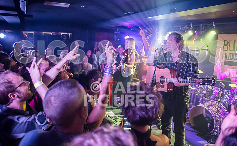 Buffalo Huddleston-111 - BUFFALO HUDDLESTON