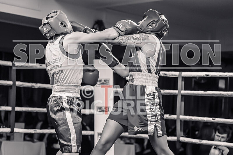 BOUT- 7_Emma Martin v Stephanie Adlington-39 - BOUT 7_Emma Martin v Stephanie Adlington