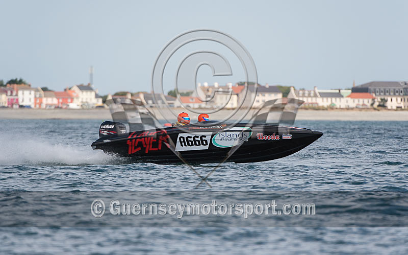 Powerboat_2014_Race-8-66 - RACE-8