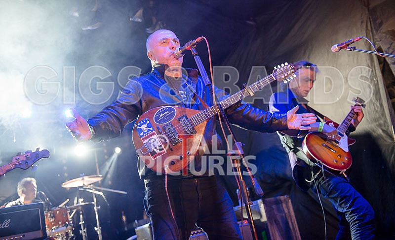 Attila the Stock Broker-33 - ATTILA THE STOKEBROKER'S BARNSTORMERS