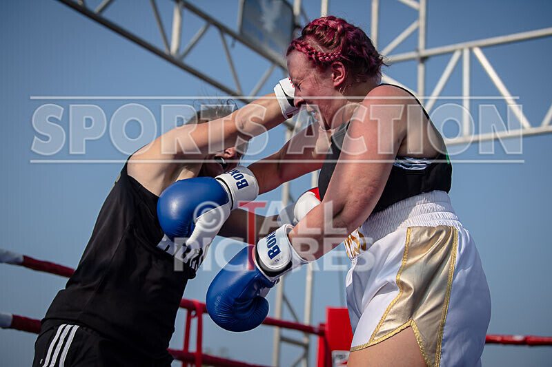 BOUT 5 - Emma -the Mentalist- Martin v Katie -the Lioness- Le Tissier- - BOUT 5 - Emma 'the Mentalist' Martin v Katie 'the Lioness' Le Tissier