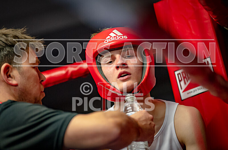 BOUT 1_Arnie Watson v Curtis Jehu-19 - BOUT 1_Arnie Watson v Curtis Jehu