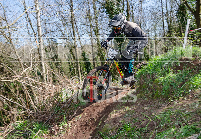 MTB Downhill_Summer 2019_Round-1-18 - MTB 2019 SUMMER DOWNHILL_RACE-1