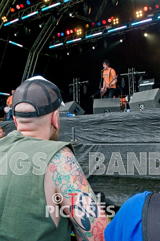 Teaspoonriverneck_G-Live-011 - TEASPOONRIVERNECK PLAY GUERNSEY LIVE 2008