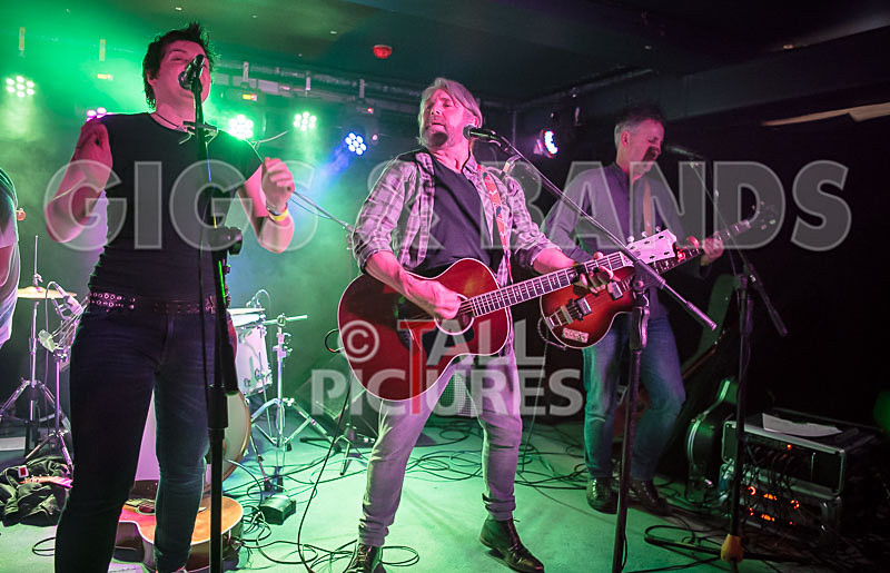 Space Pirates of Rocquaine-56 - VALE EARTH FAIR UNPLUGGED 2018