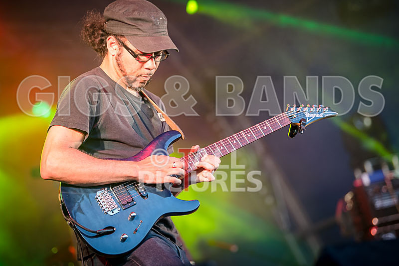 Jah Wobble  The Invaders of the Heart-9 - JAH WOBBLE & THE INVADERS OF THE HEART