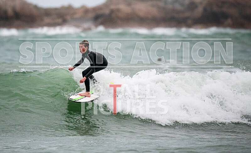 Surfing_01-11-2020-95 - SURFING AT VAZON BAY GUERNSEY