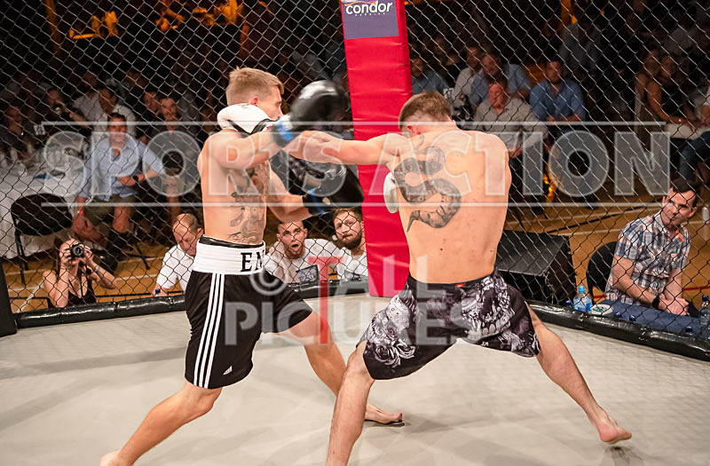 BOUT-2- Jason Enticott v Josh Manning-27 - BOUT-2: Jason Enticott v Josh Manning