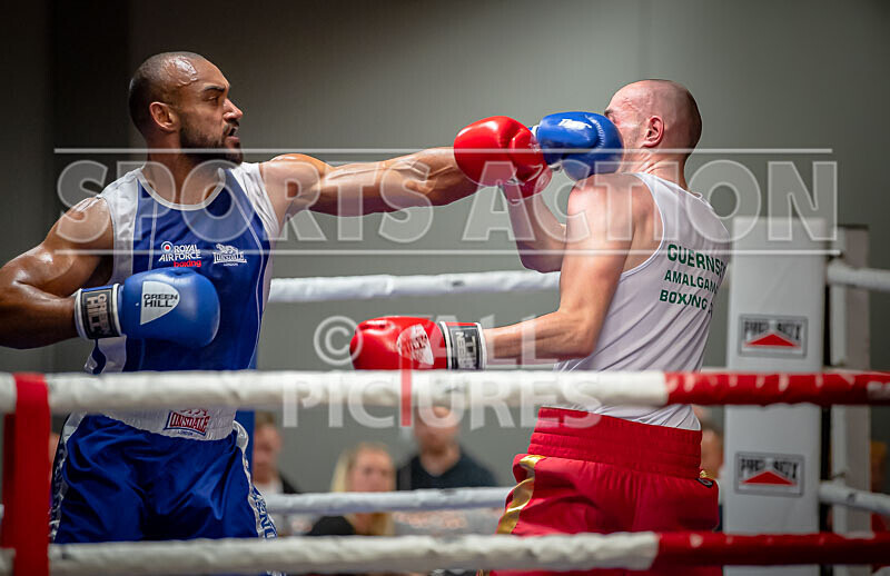 BOUT 9_Cameron Hards v Mark Pitt-15 - BOUT 9_Cameron Hards v Mark Pitt