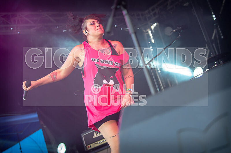 Millie Manders The Shut Up-18 - MILLIE MANDERS & THE SHUT UP