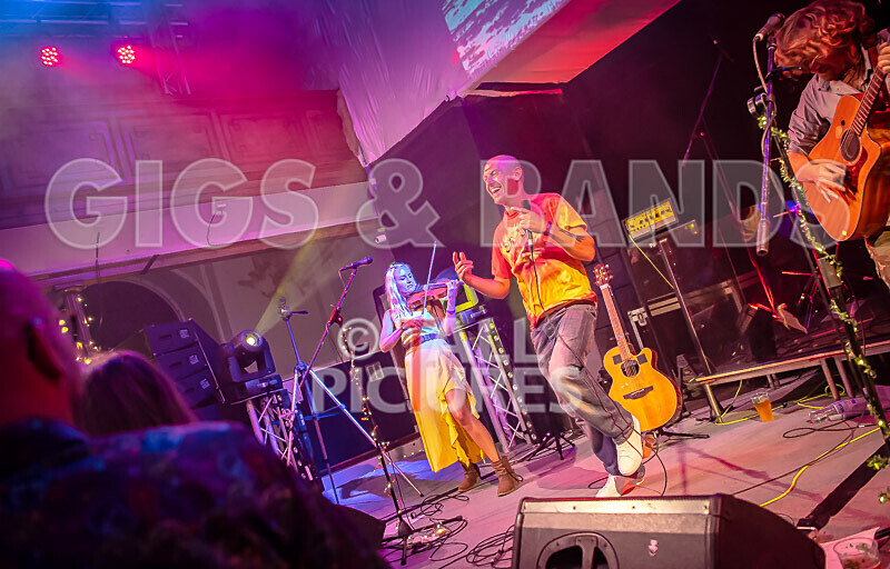 Buffalo Huddleston-543 - BUFFALO HUDDLESTON