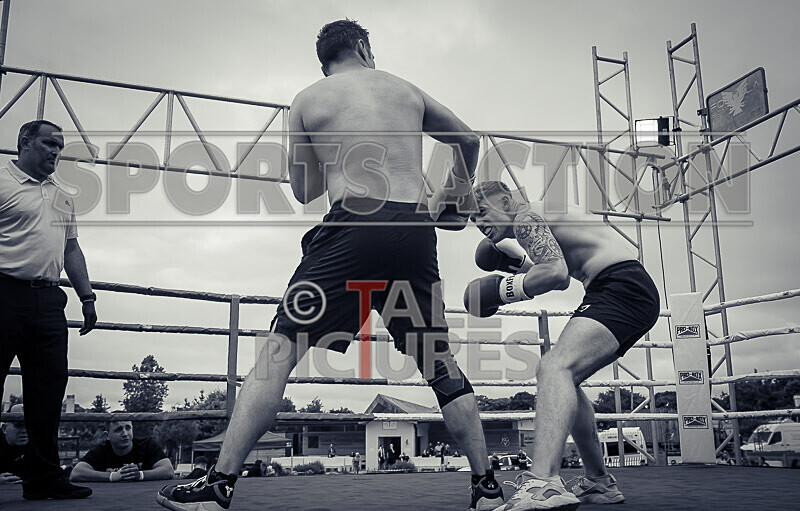 BOUT 10 Gareth the Marksman Morgan v Callum the Cannon Beausire-61 - BOUT 10- Gareth 'the Marksman' Morgan v Callum 'the Cannon' Beausire