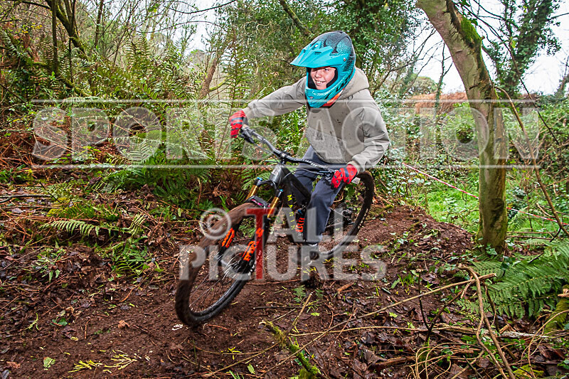 GVC MTB Downhill_06-02-2022-10 - MTB WINTER 2022 DOWNHILL SERIES_06-02-2022