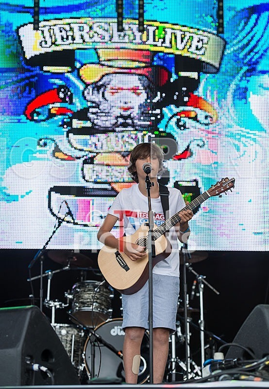 Monty Taft-10 - MONTY TAFT