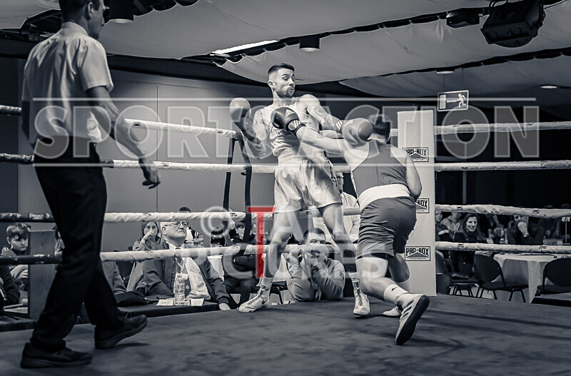 BOUT 7 - Scott Little v Ethan Jones-11 - BOUT 7 - Scott Little v Ethan Jones