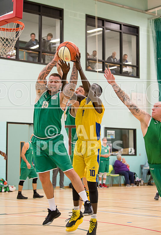 Guernsey v Cannon Royals-7 - GUERNSEY v CANNON ROYALS