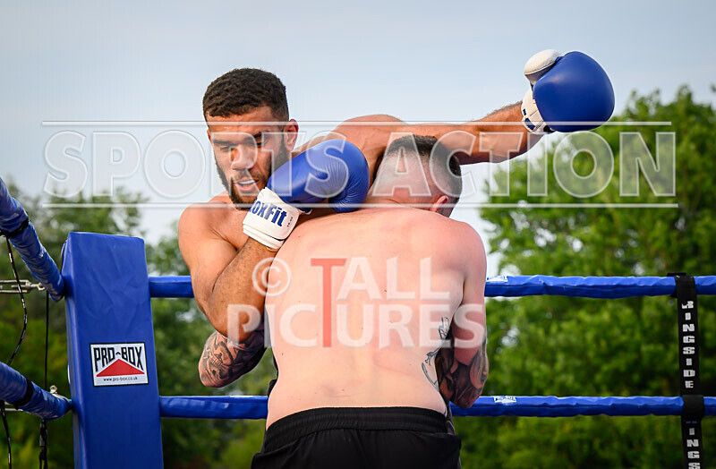 BOUT 12 - Dom Boyce v Koen Kraken Le Prevost-57 - BOUT 12 - Dom Boyce v Koen 'Kraken' Le Prevost