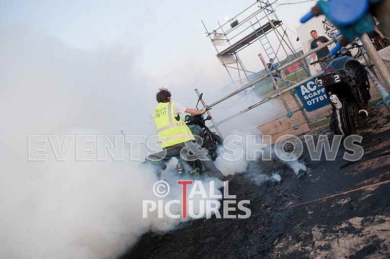 Greenman Burnout-71 - GREENMAN BURNOUTS 2010