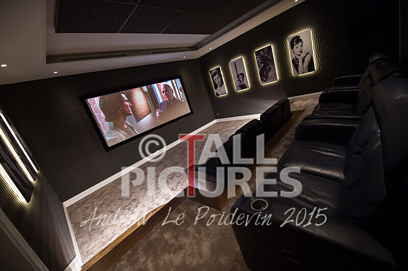 Ultimate Cinema-23 - A LUXURY CINEMA EXPERIENCE