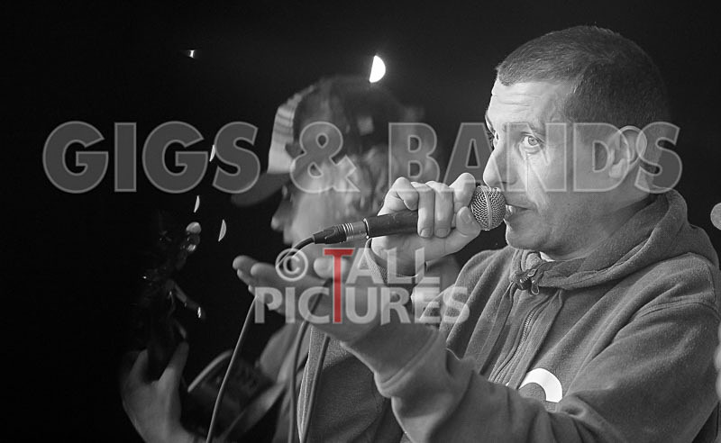 Buffalo Huddleston-324 - BUFFALO HUDDLESTON