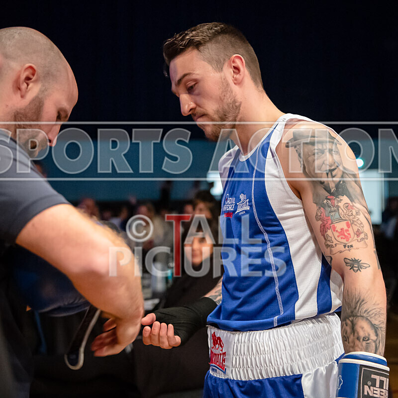 Bout 16_Mason Smale v Liam Fox-3 - Bout 16_Mason Smale v Liam Fox