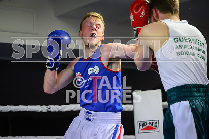 BOUT- 9 - Martinz Kublicks v Ben Forster-38 - BOUT 9 - Martinz Kublicks v Ben Forster