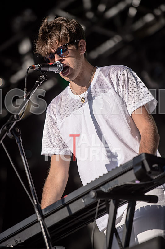 The Klaxons-8 - THE KLAXONS