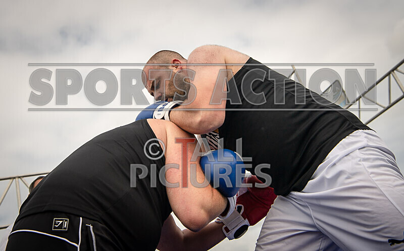 BOUT 2- Dave Tornado Taylor v Marvin Le Marvellous Odillard-38 - BOUT 2- Dave 'Tornado' Taylor v Marvin 'Le Marvellous' Odillard