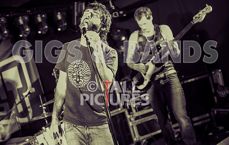 Benny the Moth-35 - BENNY THE MOTH