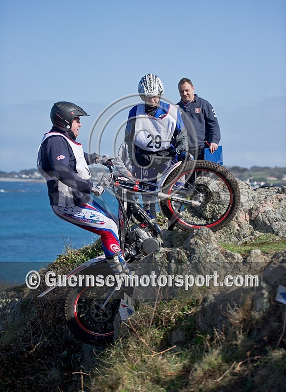 2-Day Trials_2012-32 - 2-DAY TRIALS 2012