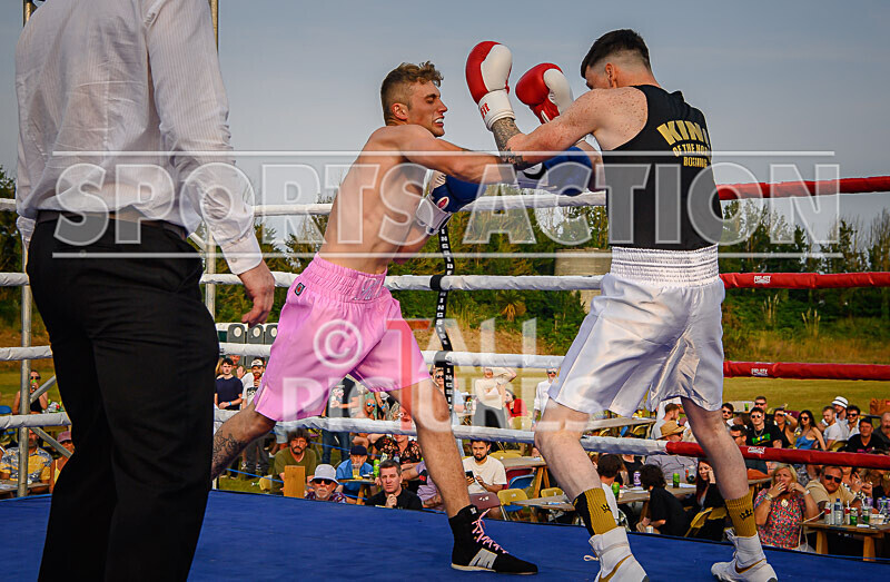 BOUT 11 - Raging Bull Jay Rive v Reece the Bomber Blondel-56 - BOUT 11 - 'Raging Bull' Jay Rive v Reece 'the Bomber' Blondel