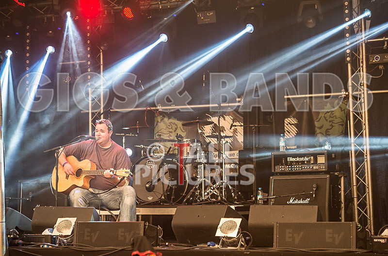 Fly Casual-7 - FLY CASUAL