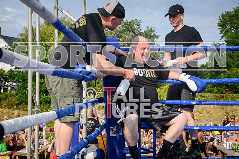 BOUT 6 - Keith the Terror of Tyneside v Sisco El Diablo Freitas-28 - BOUT 6 - Keith 'the Terror of Tyneside' v Sisco 'El Diablo' Freitas