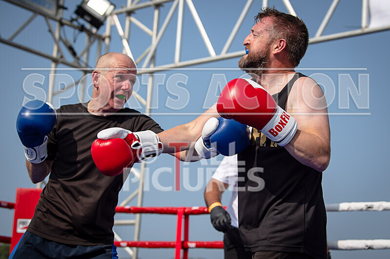 BOUT 2 - Steve -The Stoat- Ozanne v Alan -Dinosaur- Donaldson-27 - BOUT 2 - Steve 'The Stoat' Ozanne v Alan 'Dinosaur' Donaldson