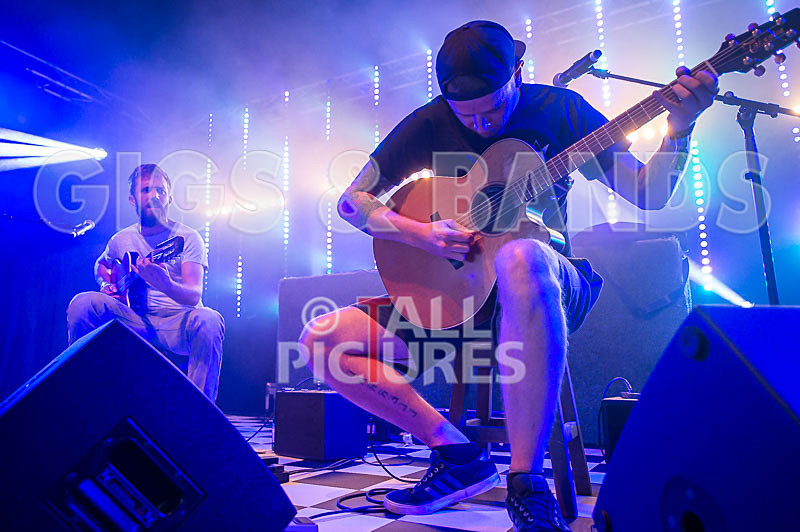 ShowHawk Duo-16 - SHOWHAWK DUO