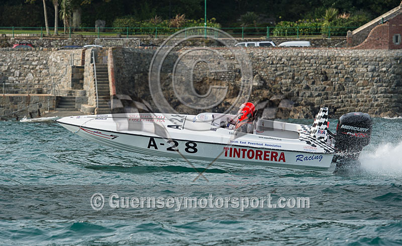 Worlds Powerboats_2014_Race-2-105 - UIM CLASS 3A & 3B WORLD OFFSHORE CHAMPIONSHIP_RACE-2