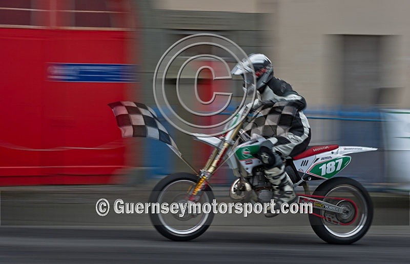 Bike_02-05-11-44 - BIKES 2011-05-02