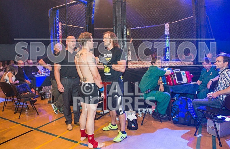 Lock-in Guernsey_2013_Bout-15-2 - BOUT-15