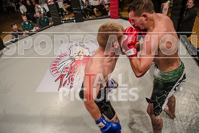 Cage Fighting_2012_Bout 2-26 - BOUT-2