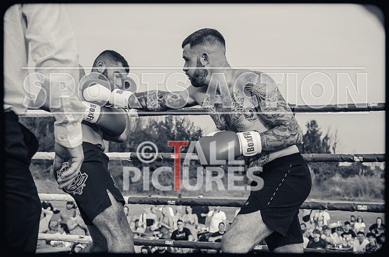 BOUT 12 - Dom Boyce v Koen Kraken Le Prevost-10 - BOUT 12 - Dom Boyce v Koen 'Kraken' Le Prevost